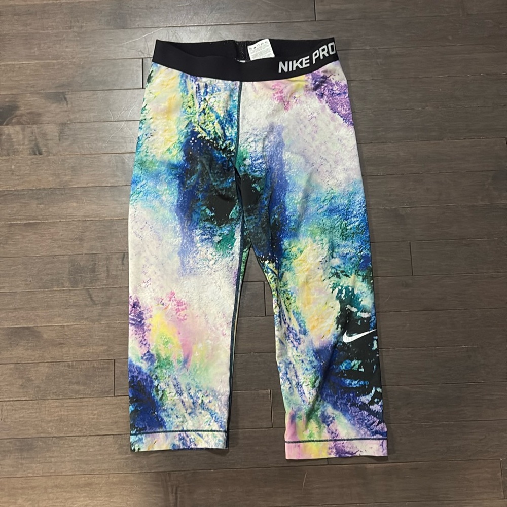 Multicoloured Galaxy Nike Pro Crop Leggings Women’s M